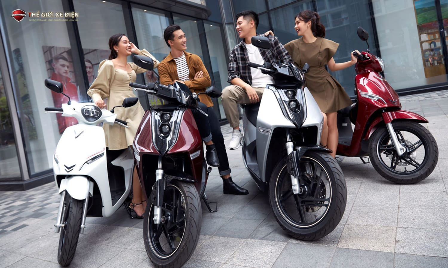 Có nên bỏ xe máy xăng để chạy xe máy điện